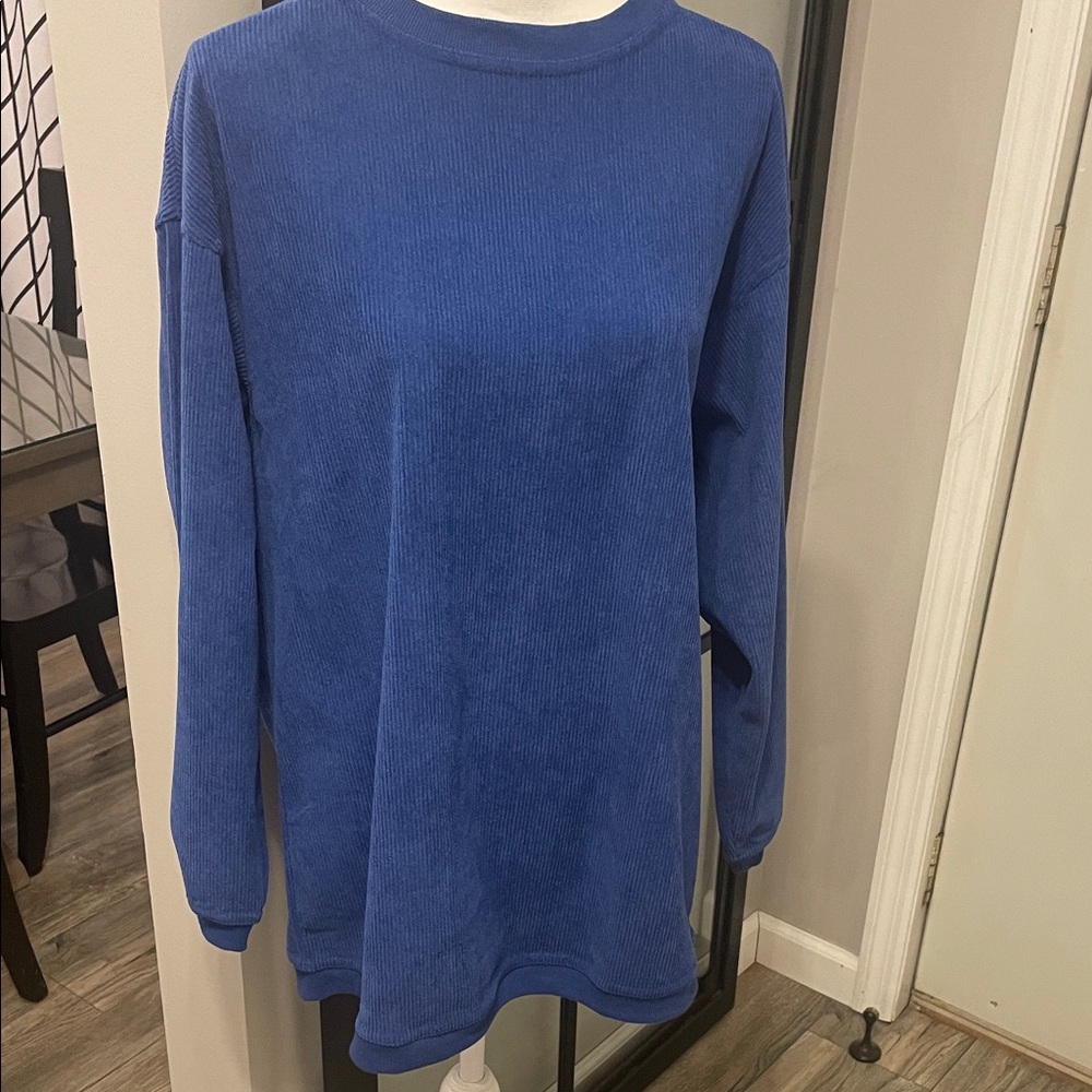 New With Tags…Boutique Royal Blue Ribbed Long Top…Size Medium(Runs Big)